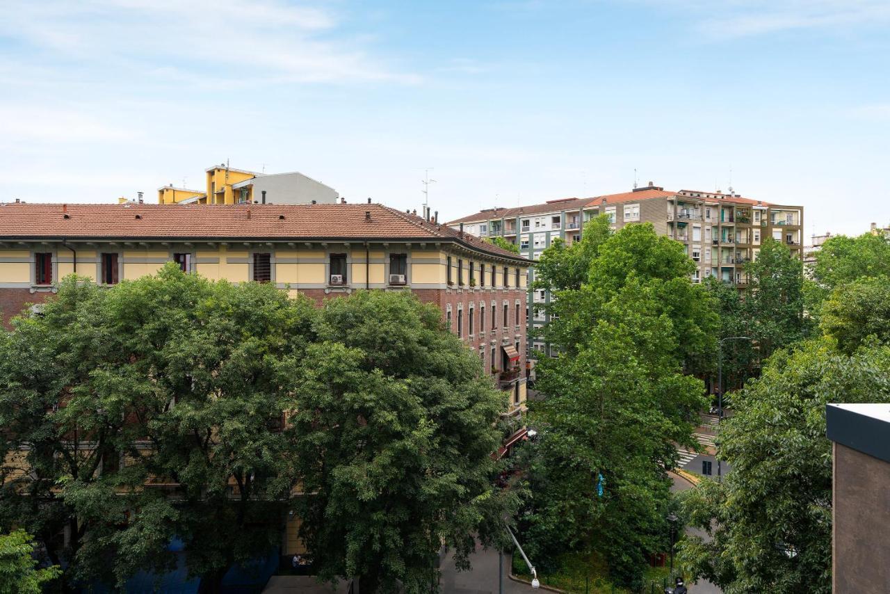Tolomeo Lägenhet Milano Exteriör bild
