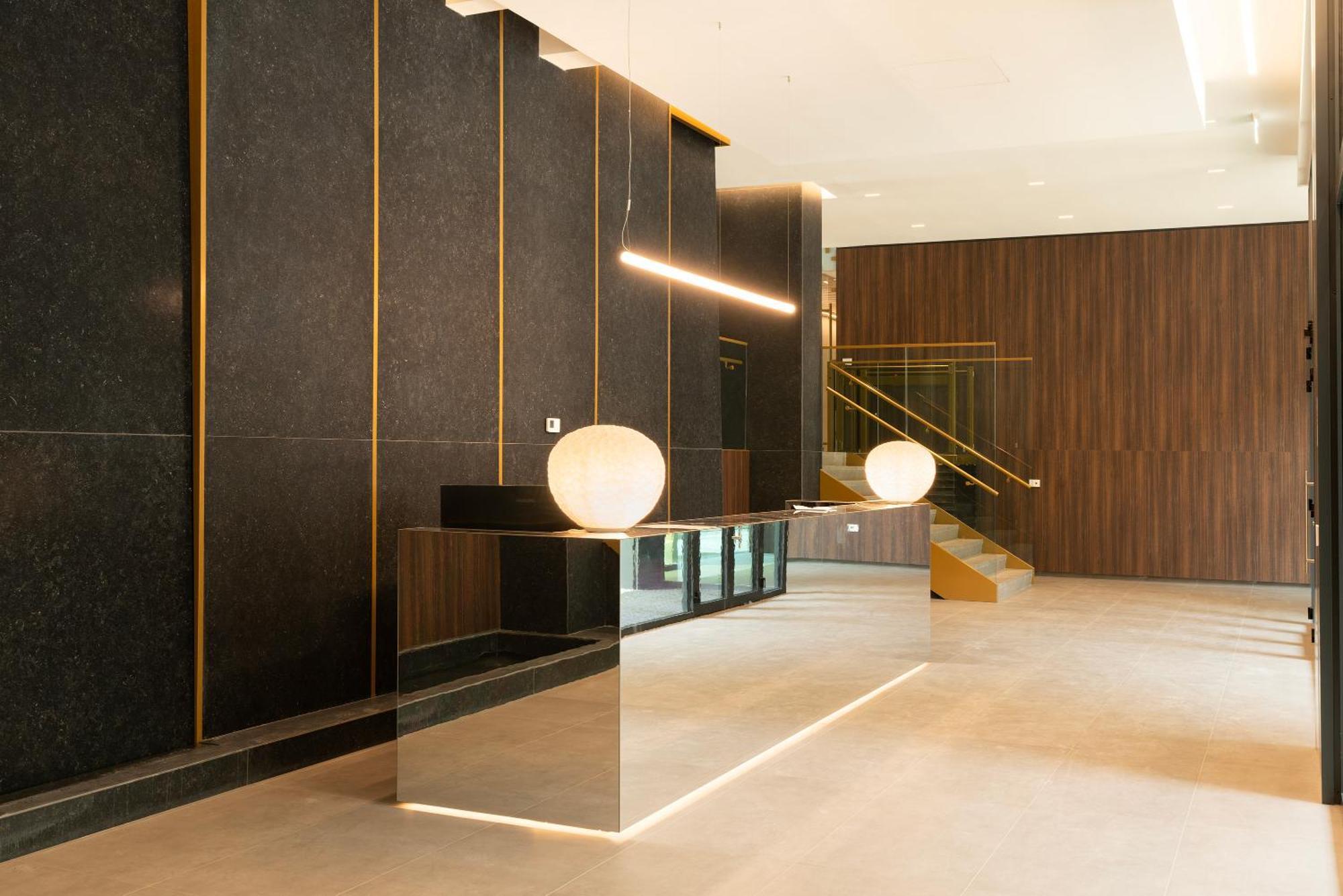 Tolomeo Lägenhet Milano Exteriör bild